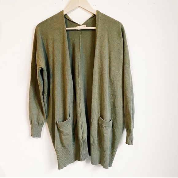 Altar'd State Sweaters - ᴀʟᴛᴀʀ’ᴅ sᴛᴀᴛᴇ Olive Green Open Slouchy Cardigan